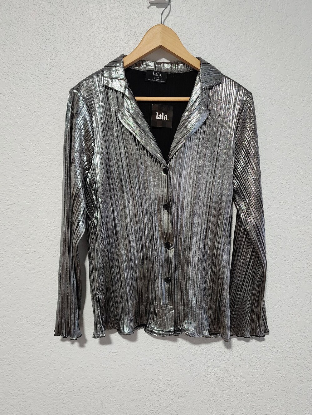 Dressed In LALA Long Sleeve Silver Metallic Disco Plisse Button Down Shirt Small